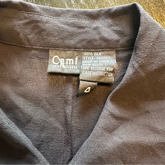 Vintage Cami Size Small Black Silk Button Down Slightly Sheer Work Shirt Funeral - Picture 7 of 7